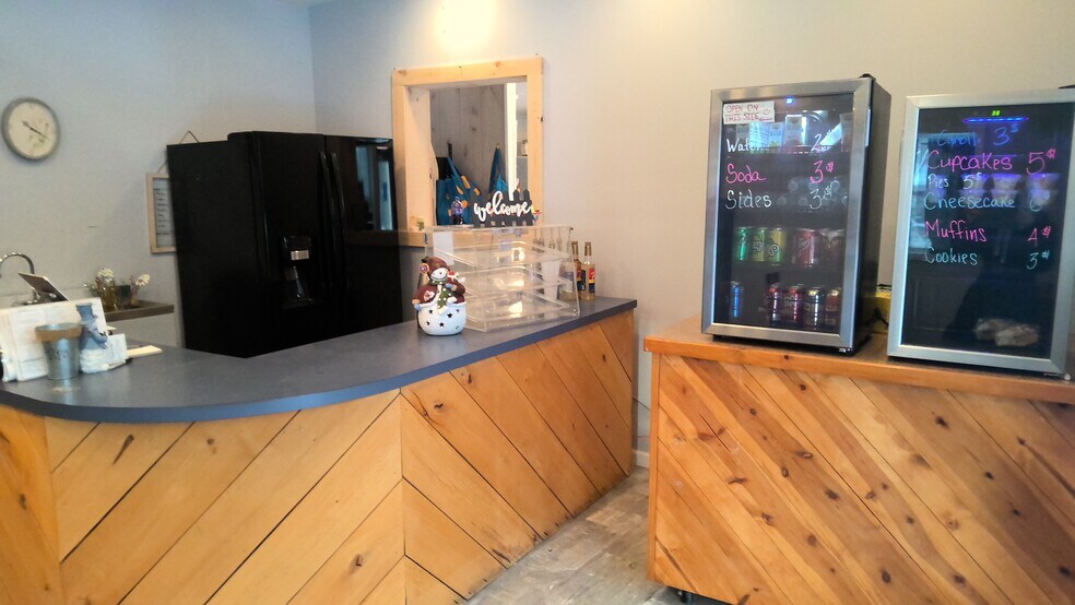 More Photos Of 62 Pulteney St, Hammondsport Storefront Retail Office For Sale