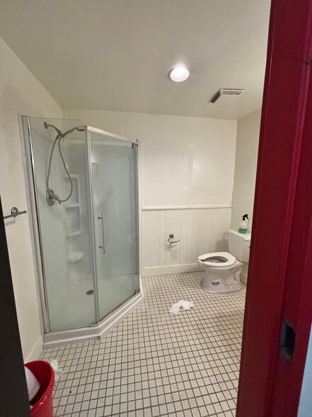 More Photos Of 1012-1014 Morton St, Baltimore Office For Lease