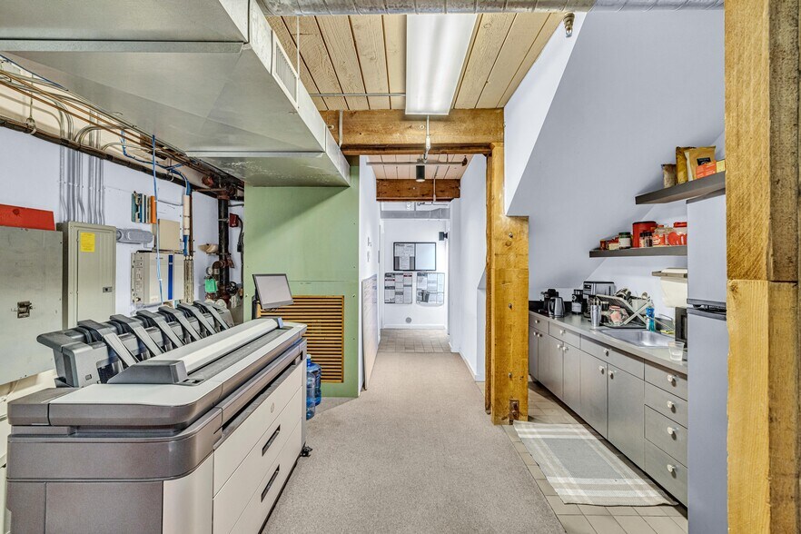 More Photos Of 3045 N Federal Hwy, Fort Lauderdale Loft Creative Space For Sale