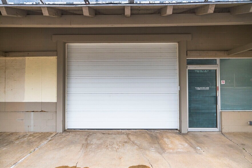More Photos Of 226 E Ross St, Clearwater Freestanding For Sale
