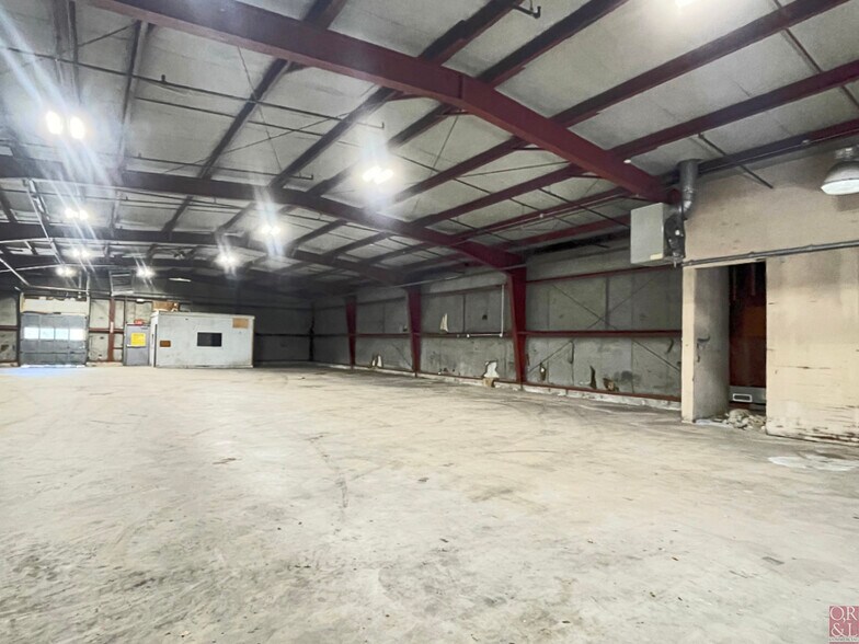 More Photos Of 730 Windham Rd, Windham Manufacturing For Sale
