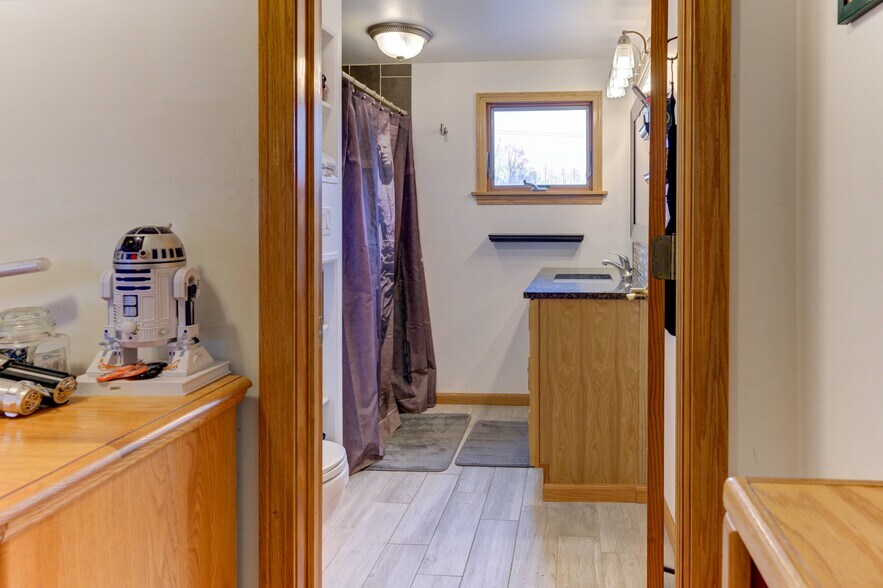 More Photos Of 160 Creamery Rd, Greenville Restaurant For Sale