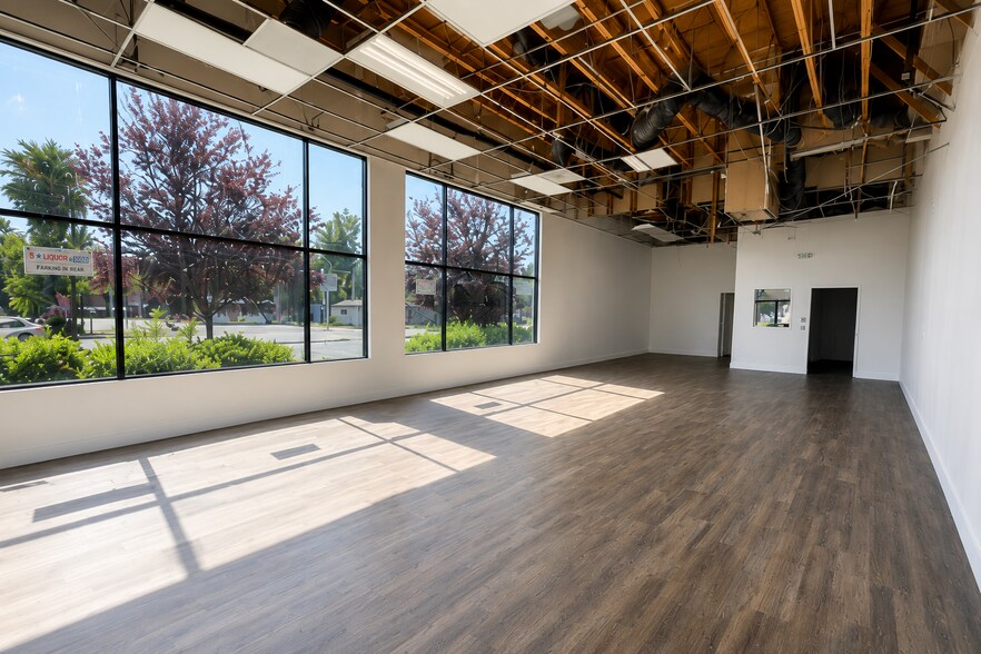 More Photos Of 5038 Marconi Ave, Carmichael Unknown For Lease