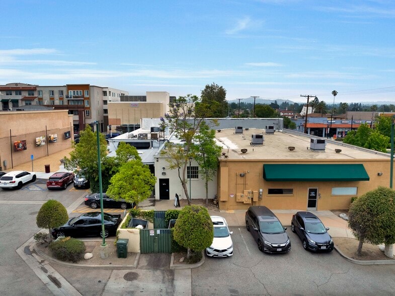 More Photos Of 605 Azusa, Azusa Storefront Retail Office For Sale