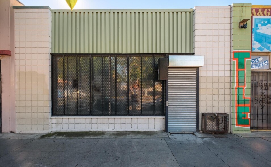 More Photos Of 5010 E Olympic Blvd, Los Angeles Warehouse For Sale