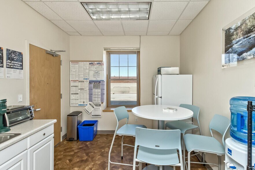 More Photos Of 56 College St, Asheville Office For Lease