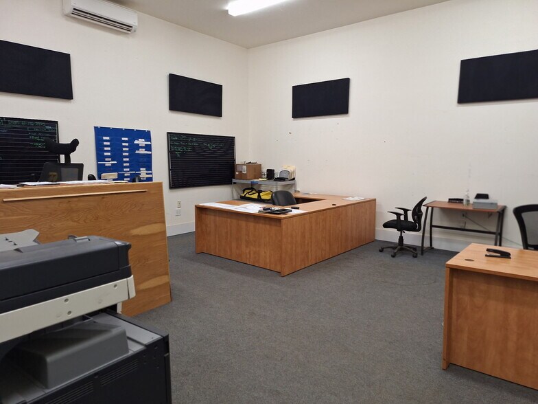 More Photos Of 64 Main St, Queensbury Freestanding For Sale