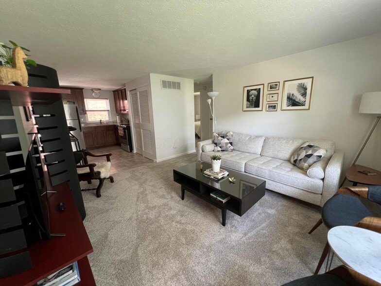 More Photos Of 295 Thurman Ave, Columbus Apartments For Sale