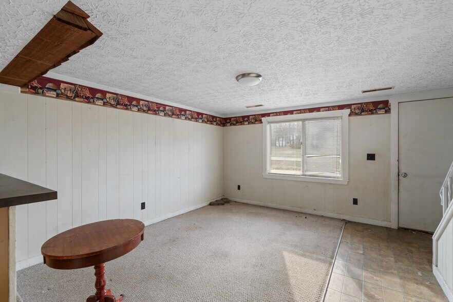 More Photos Of 4542 Camelot Cir, Uniontown Multifamily For Sale