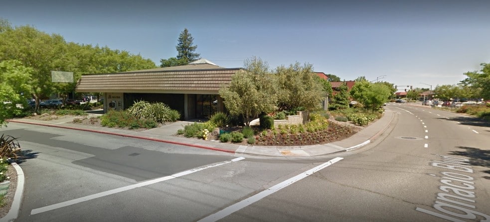 More Photos Of 352-376 Ignacio Blvd, Novato Storefront Retail Office For Lease