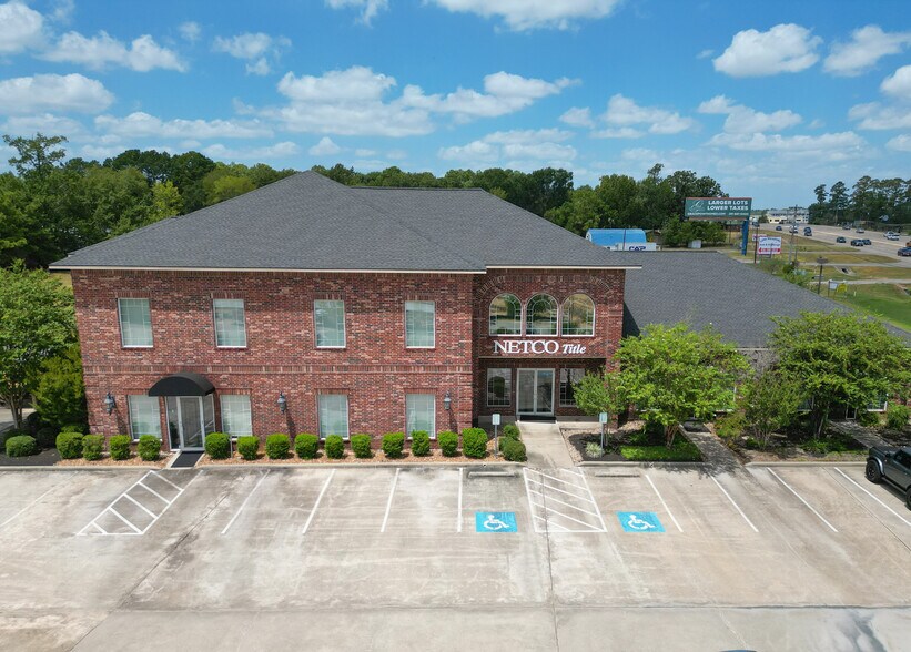 More Photos Of 14729 Highway 105 W, Montgomery Medical For Lease