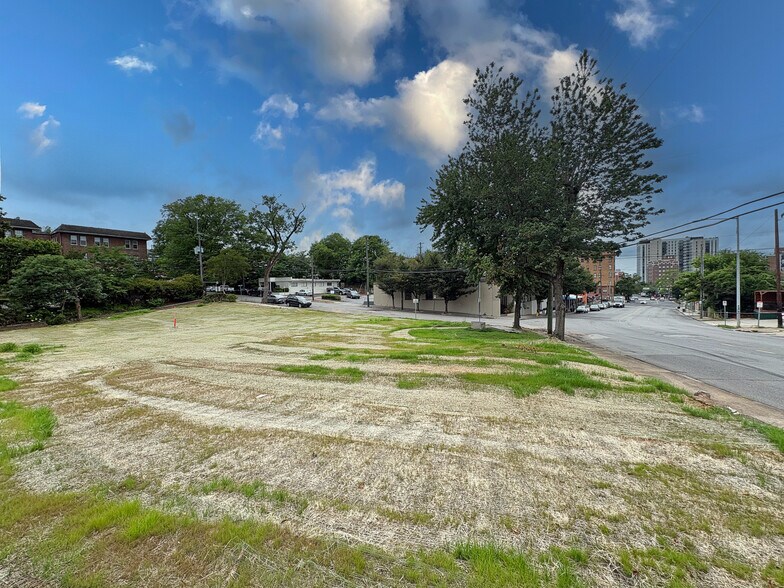 More Photos Of 1300 20th St S, Birmingham Land For Sale