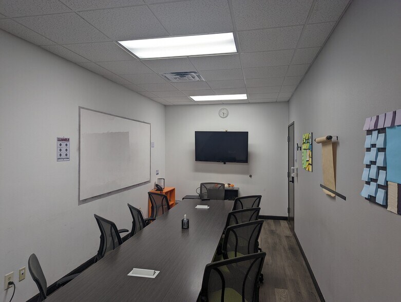 More Photos Of 21750 Hardy Oak Blvd, San Antonio Coworking Space