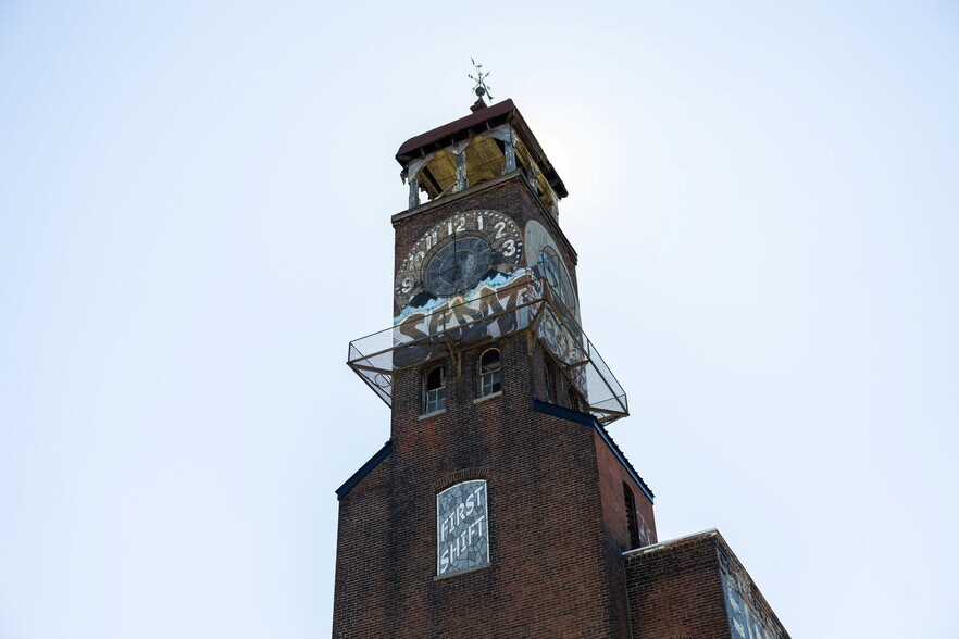 More Photos Of 2155 E Castor Ave, Philadelphia Manufacturing For Lease