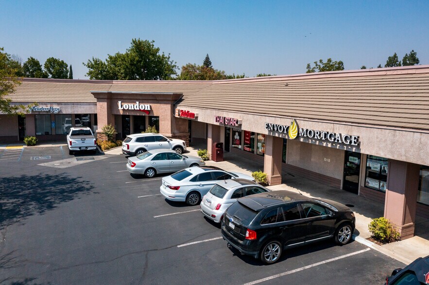 More Photos Of 35 W Alexander Ave, Merced General Retail For Sale