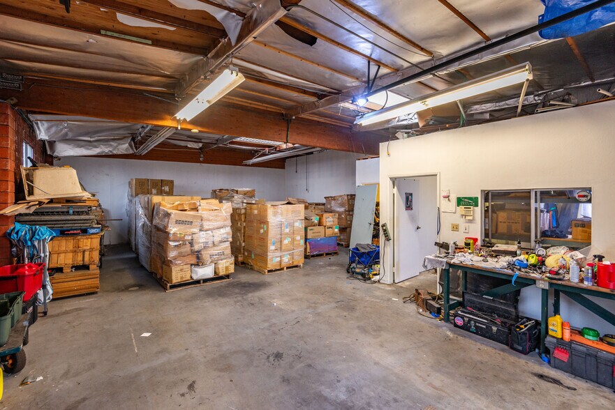 More Photos Of 1511 259th St, Harbor City Warehouse For Sale