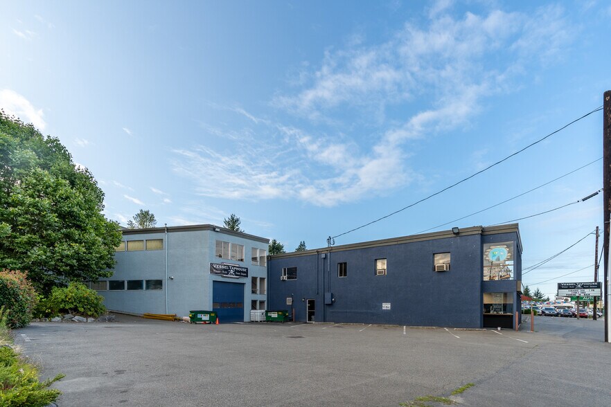 More Photos Of 15615 Highway 99, Lynnwood Warehouse For Sale