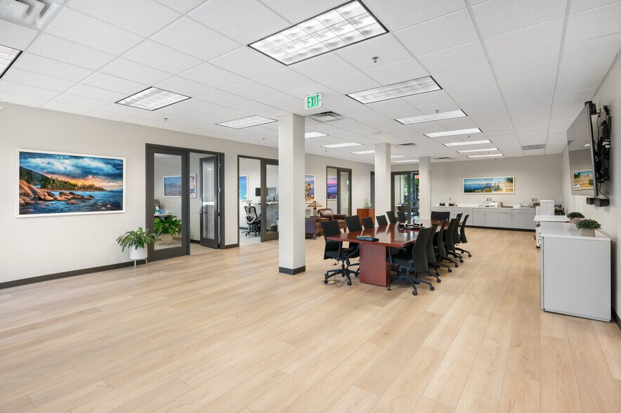 More Photos Of 595 Double Eagle Ct, Reno Office For Lease