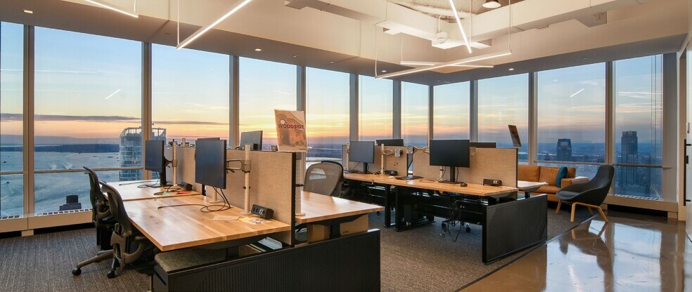 More Photos Of 4 World Trade Center, New York Office For Lease
