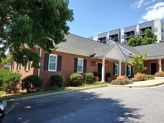 More Photos Of 245 E Broad St, Greenville Office For Lease
