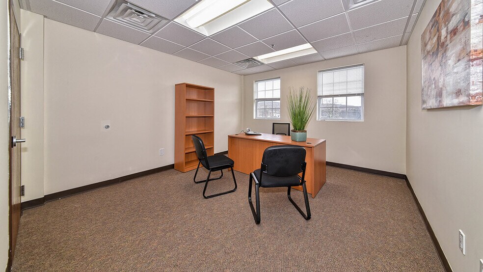 More Photos Of 1069 Ringwood Ave, Haskell Office For Lease