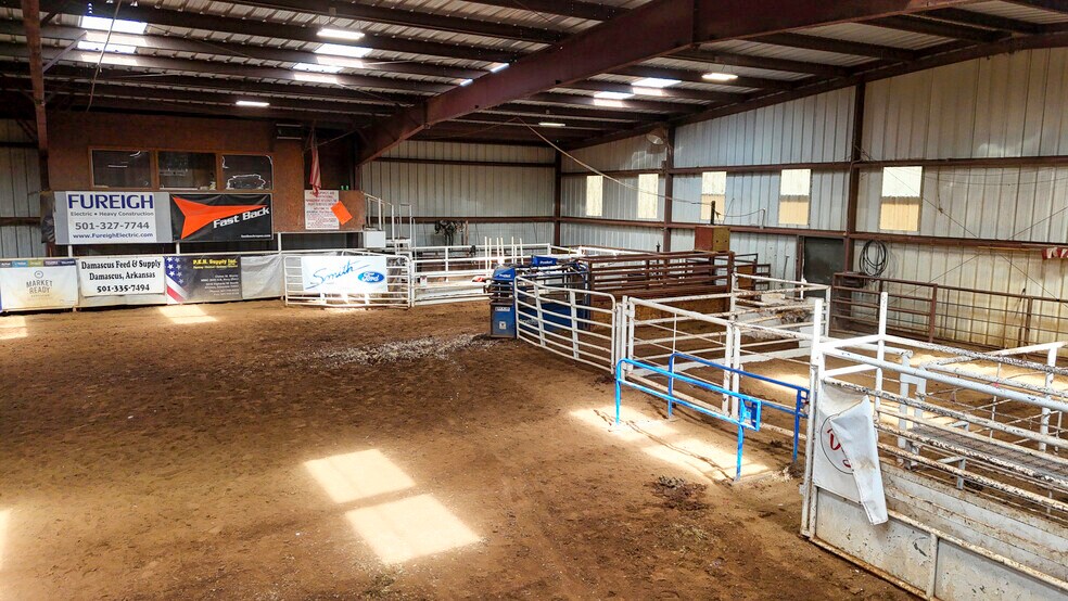 More Photos Of 99 Stacks Dr, Damascus Horse Stables For Sale