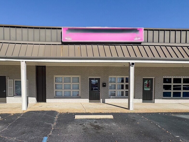 More Photos Of 3316 Ashley Phosphate Rd, North Charleston Freestanding For Lease