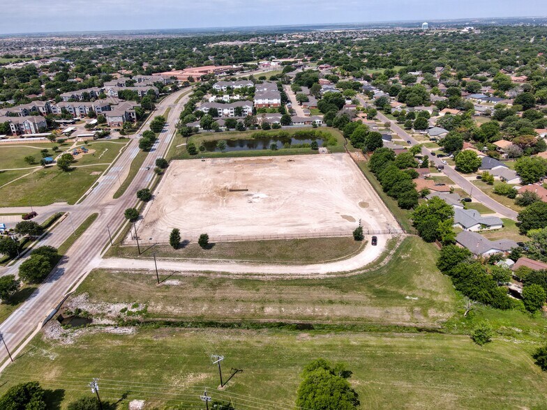 More Photos Of 3620 Sycamore School rd, Fort Worth Land For Sale