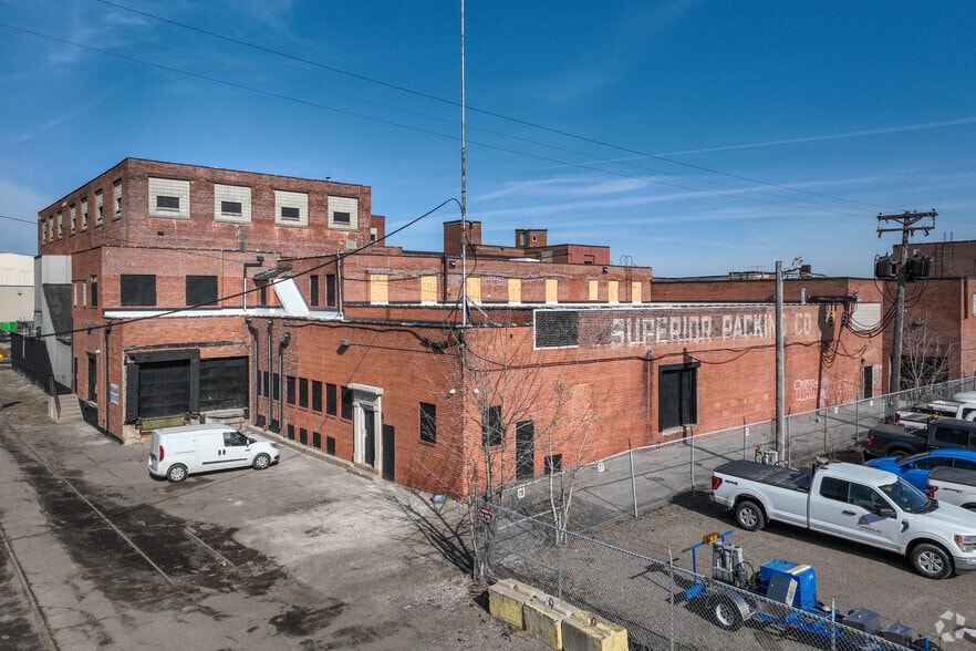 More Photos Of 600-610 Montgomery St, Saint Paul Warehouse For Lease
