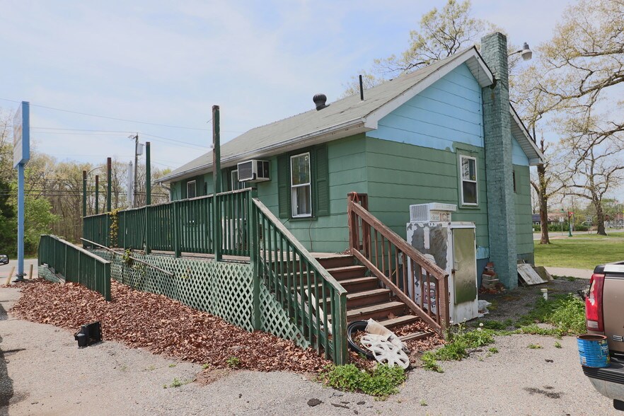 More Photos Of 1335 Harding Hwy, Richland Auto Repair For Sale