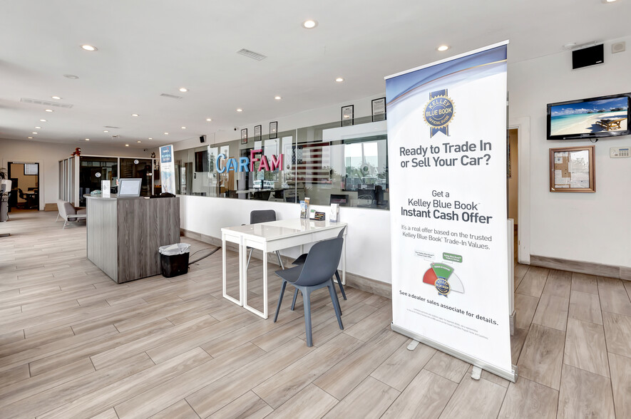 More Photos Of 1731 S Cactus Ave, Rialto Auto Dealership For Sale