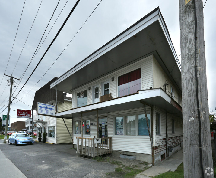 Primary Photo Of 362 Boul Maloney E, Gatineau General Retail For Sale