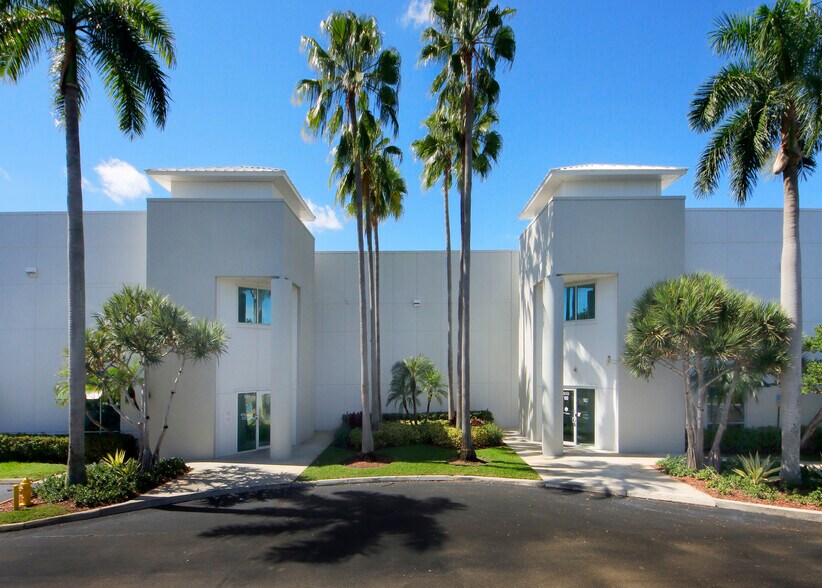 More Photos Of 8501 NW 17th St, Miami Distribution For Lease