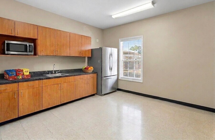 More Photos Of 1450 Jones Dairy Rd, Jasper Medical For Lease