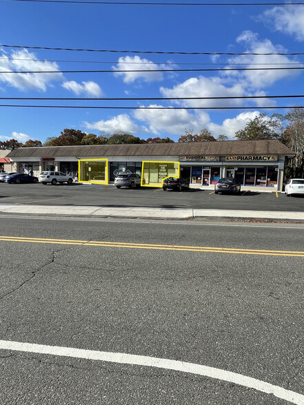 Primary Photo Of 34-48 Lowell Ave, Islip Terrace General Retail For Lease