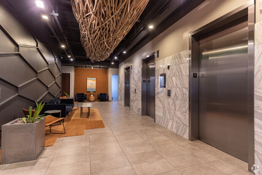 More Photos Of 2901 W Bluegrass Blvd, Lehi Office For Lease