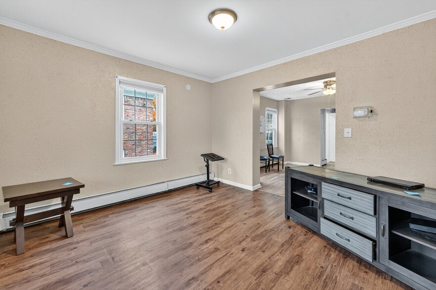 More Photos Of 160 Bloomfield Ave, Verona Storefront Retail Office For Sale