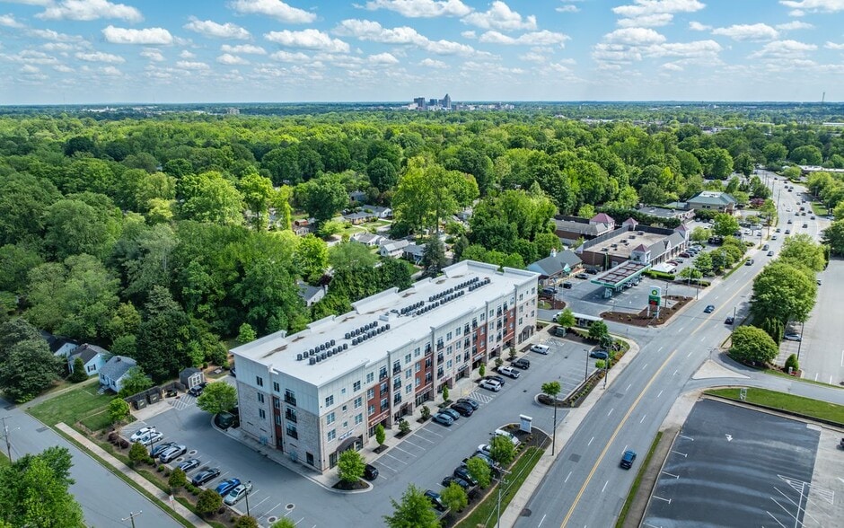 More Photos Of 2800 Lawndale Dr, Greensboro Apartments For Lease