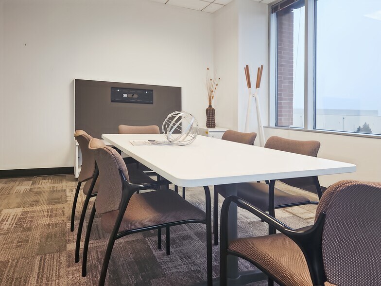 More Photos Of 8280 Willow Oaks Corporate Dr, Fairfax Coworking Space