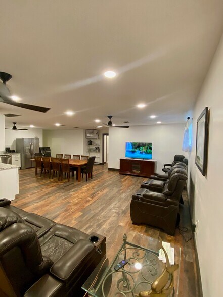 More Photos Of 2021 Art Museum Dr, Jacksonville Loft Creative Space For Sale