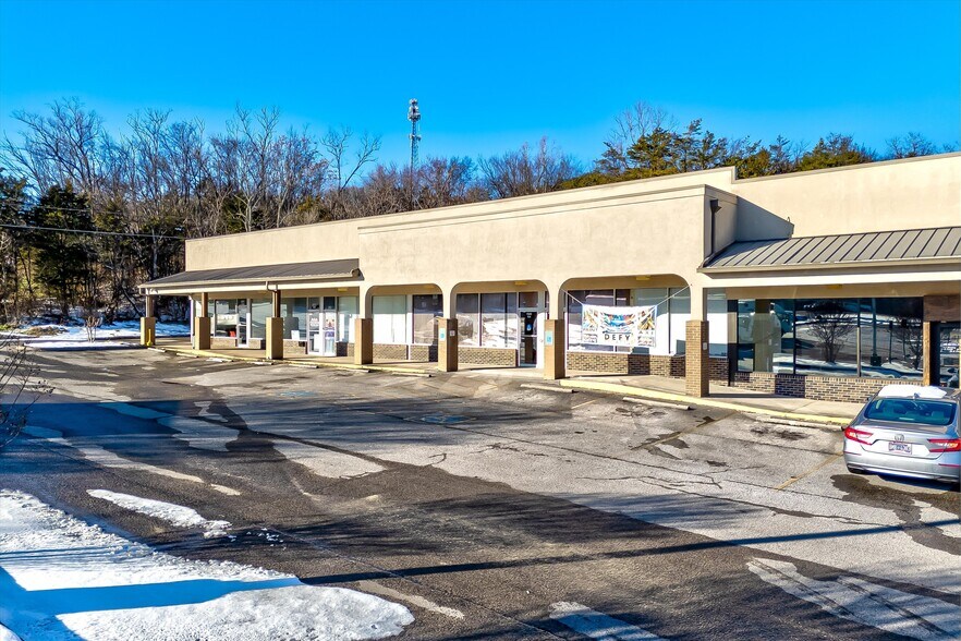 More Photos Of 7220 Chapman Hwy, Knoxville General Retail For Sale