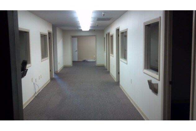 More Photos Of 155 1st St, Winthrop Warehouse For Lease