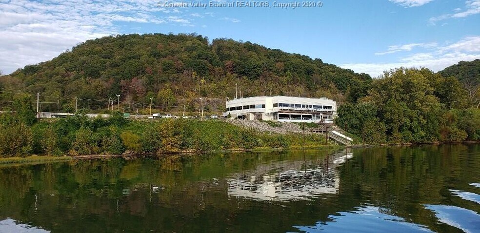 More Photos Of 2805 Kanawha Blvd E, Charleston Office For Lease