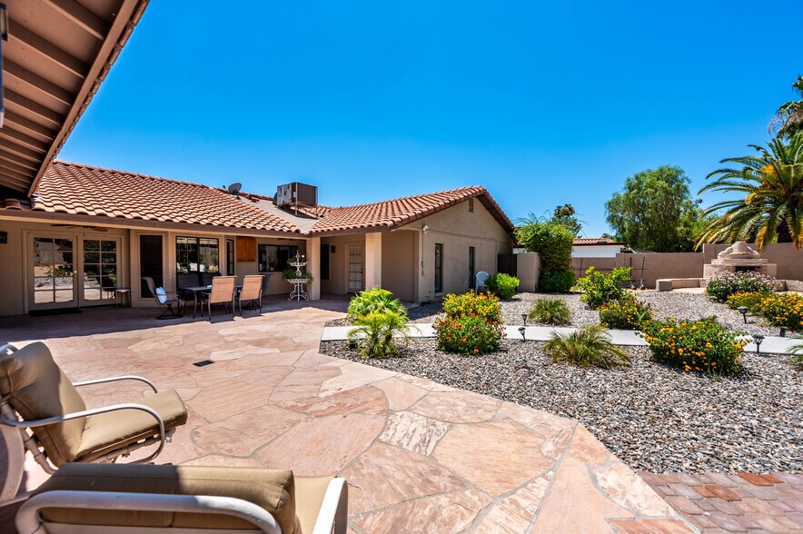 More Photos Of 12558 N 76th St, Scottsdale Assisted Living For Sale