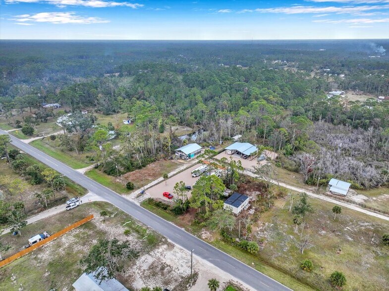 More Photos Of 516 2nd NW st, Steinhatchee Specialty For Sale