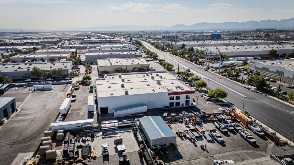 More Photos Of 3430 W Sunset Rd, Las Vegas Showroom For Sale