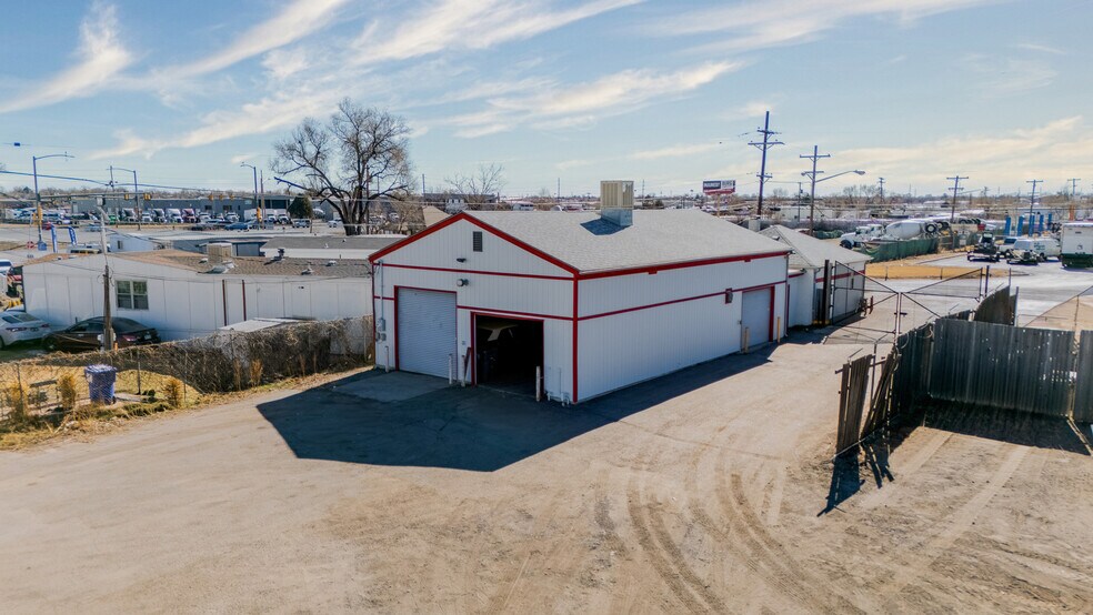 More Photos Of 5215-5253 E 77th Ave, Commerce City Service For Sale