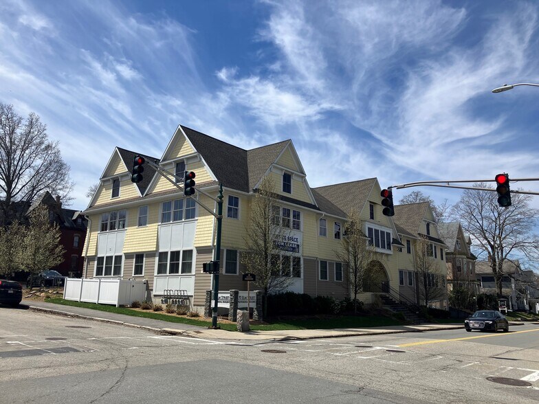 More Photos Of 70 Elm St, Worcester Office For Lease