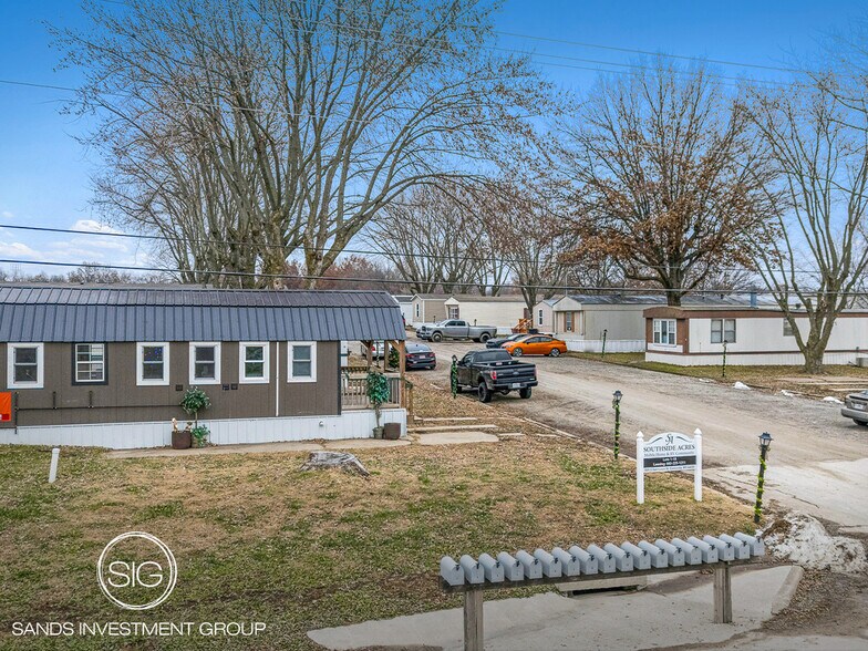 Primary Photo Of 1505 S Saint Louis St, Concordia Manufactured Housing Mobile Home Park For Sale