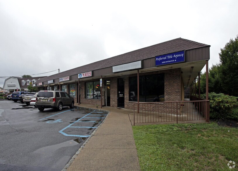 More Photos Of 478 Ridgedale Ave, East Hanover Storefront Retail Office For Lease